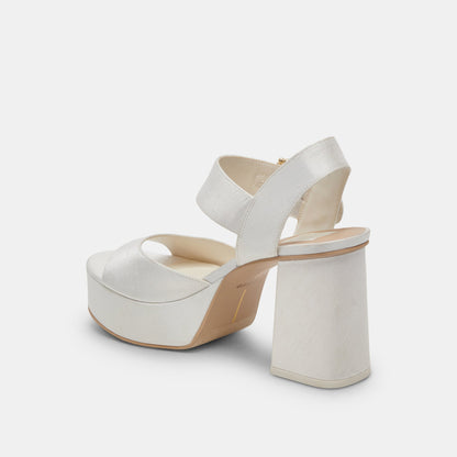 Dolce Vita SHOES Bobby Pearl White Pearl Heels