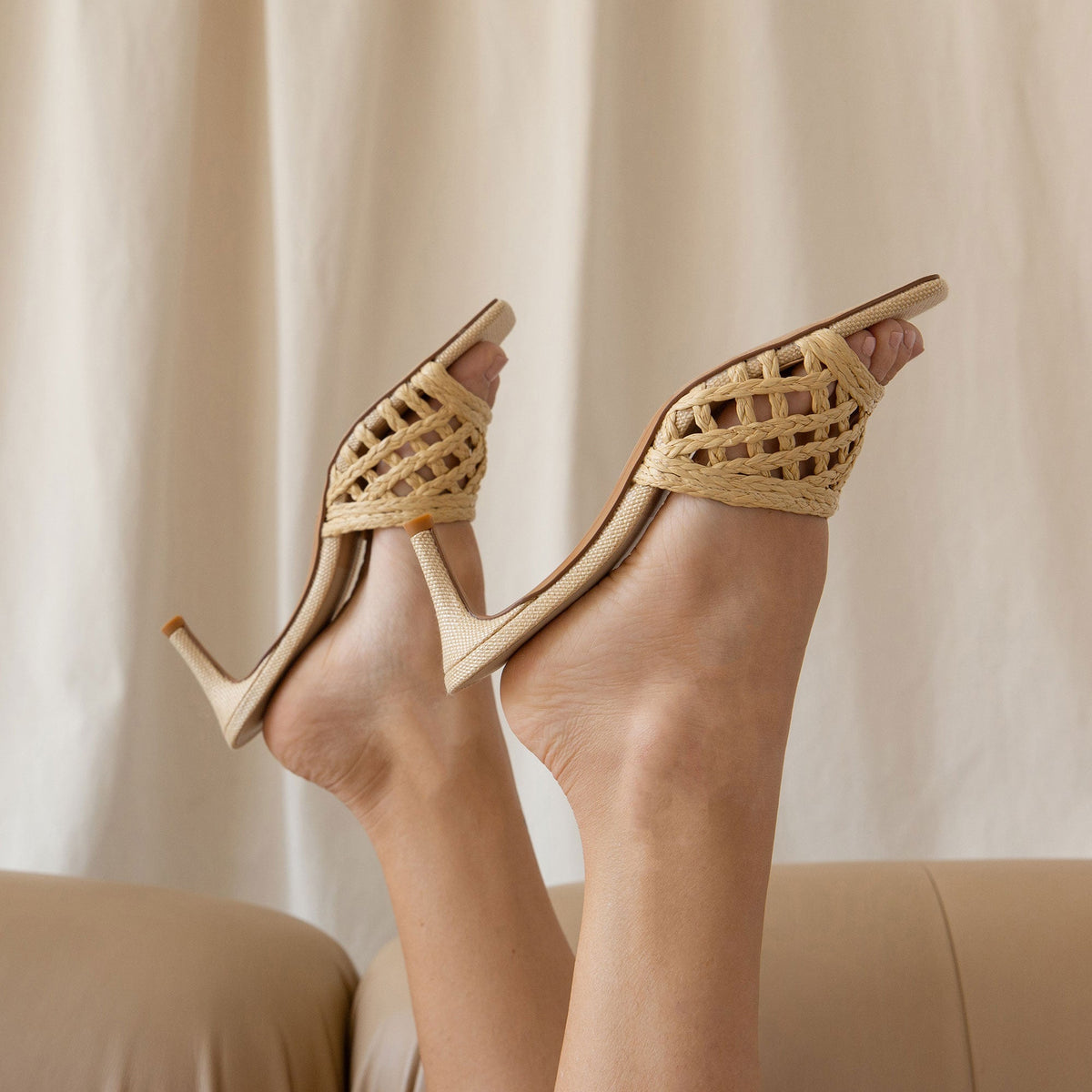 Dolce Vita SHOES Bowen Lt Natural Raffia Heels