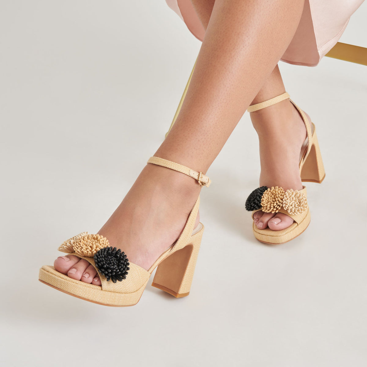 Dolce Vita SHOES OLIVEA HEELS BLACK NATURAL RAFFIA
 – Dolce Vita