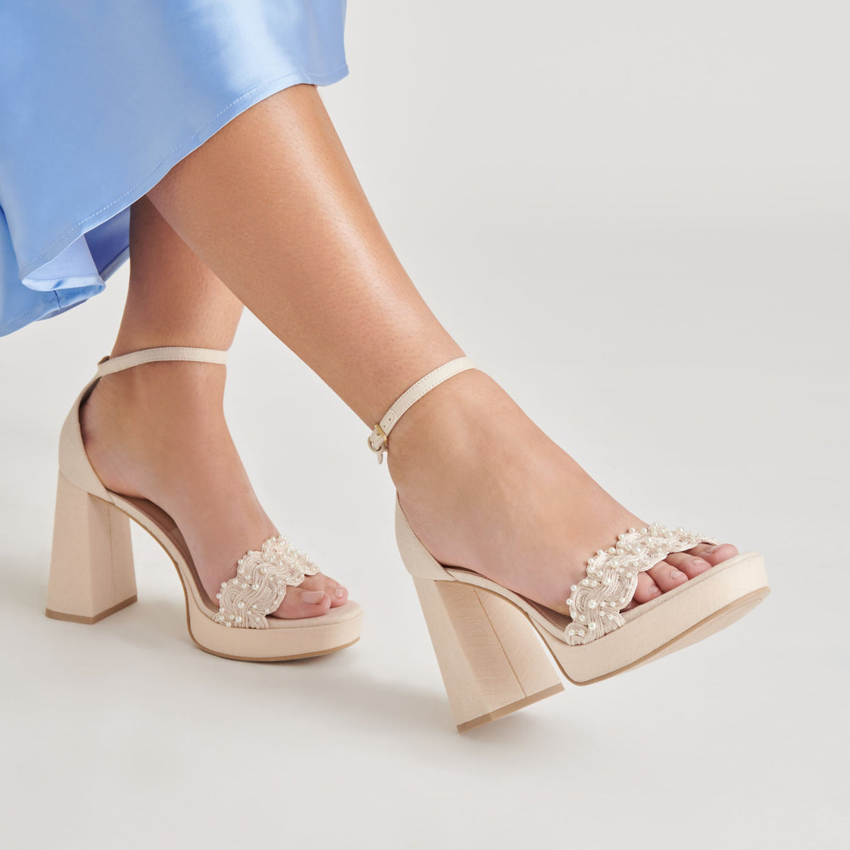 Dolce Vita SHOES PELTIN PEARL HEELS VANILLA WOVEN RAFFIA
 – Dolce Vita