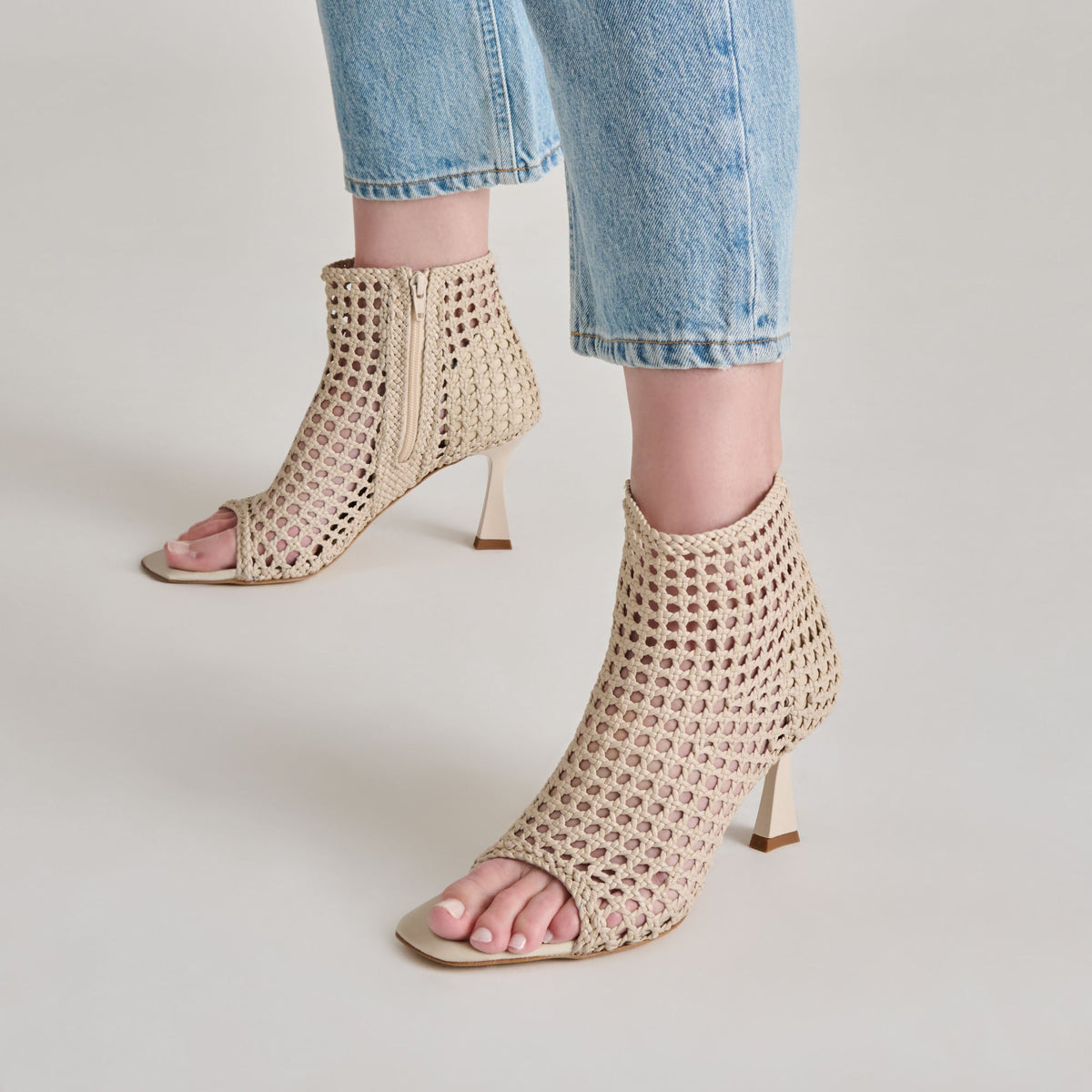 Dolce Vita SHOES Quin Bone Woven Leather Heels