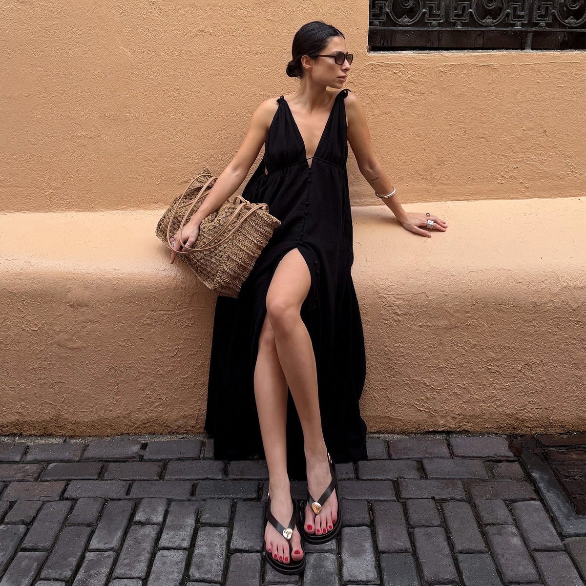 Dolce Vita SHOES Jony Black Leather Sandals