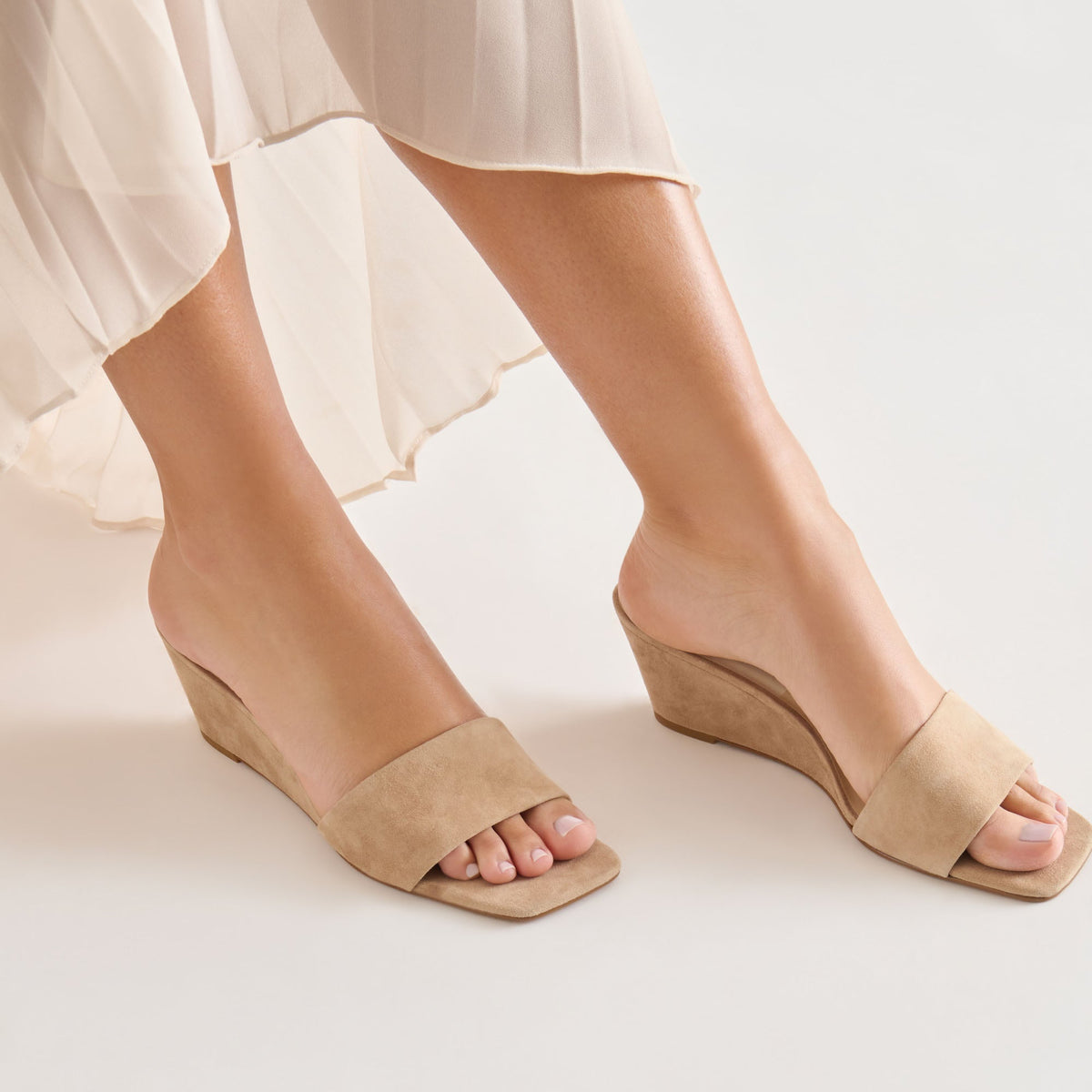 Dolce Vita SHOES Qaily Camel Suede Wedges