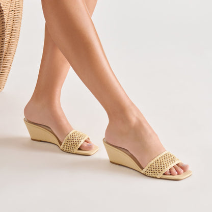 Dolce Vita SHOES Qaily Lt Natural Raffia Wedges