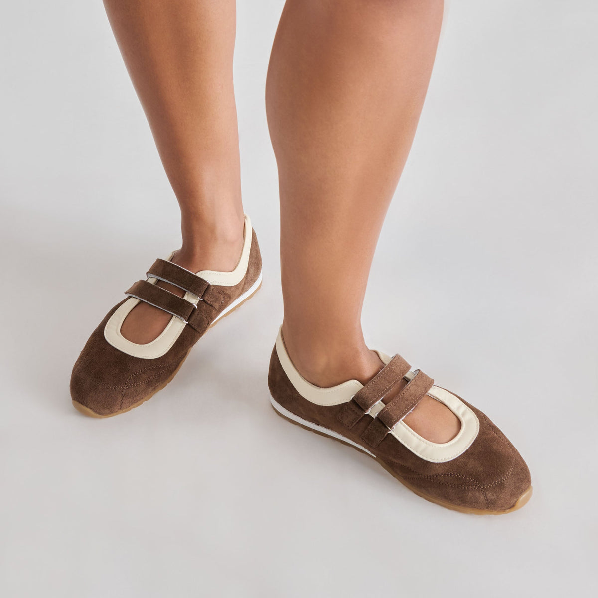 Dolce Vita SHOES Swan Dk Brown Suede Sneakers