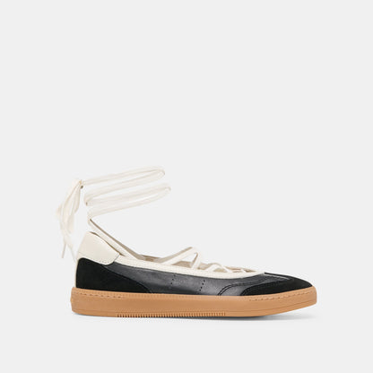 Dolce Vita SHOES Nyomie Black Leather Sneakers