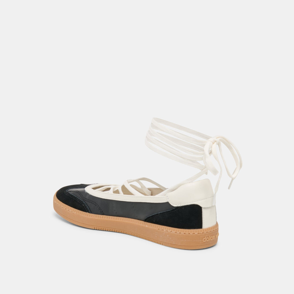 Dolce Vita SHOES Nyomie Black Leather Sneakers