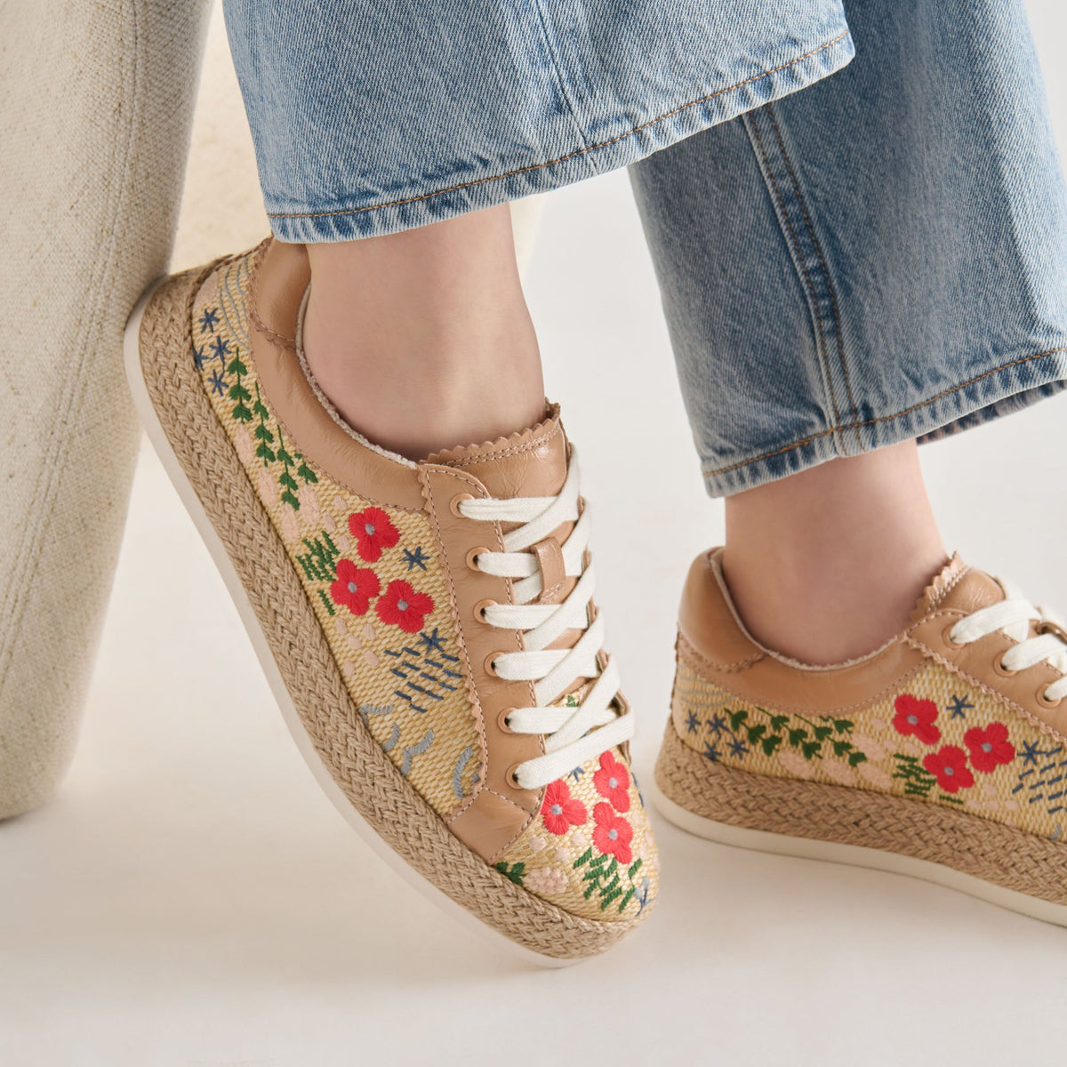 Dolce Vita SHOES Azalia Sand Floral Raffia Heels