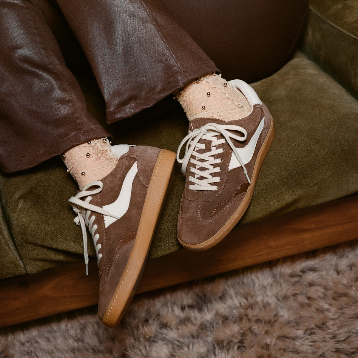 Dolce Vita SHOES NOTICE SNEAKERS DK BROWN SUEDE
 – Dolce Vita
