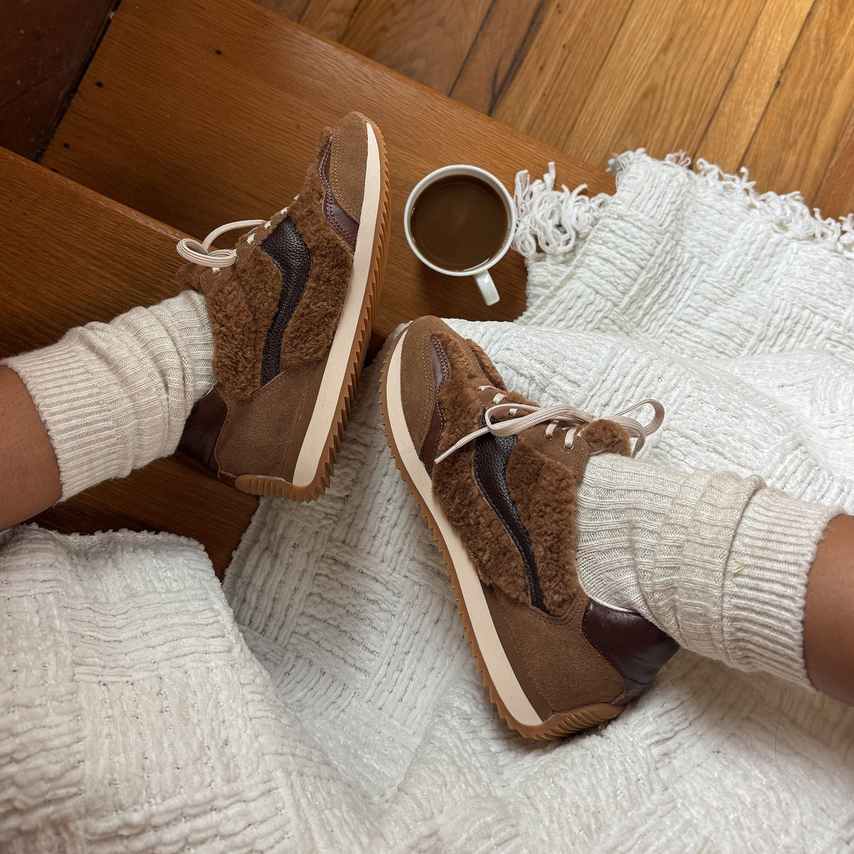 Dolce Vita SHOES B.NTCD Plush Brown Plush Sneakers