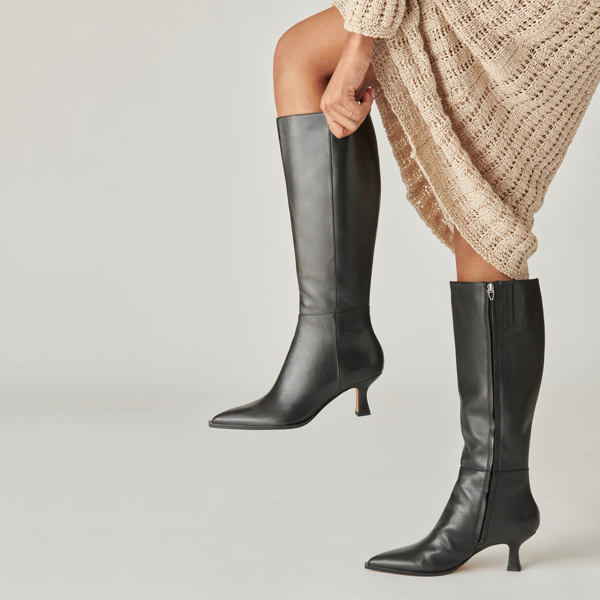 Dolce Vita SHOES Auggie Black Leather Boots