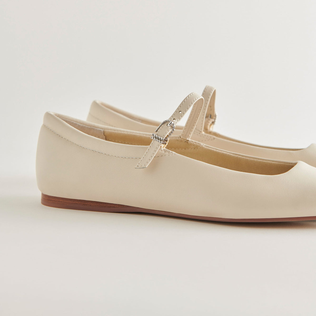 Dolce Vita SHOES Reyes Ivory Leather Ballet Flats