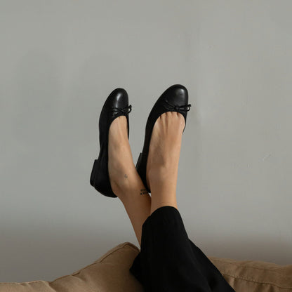 Dolce Vita SHOES Ritla Black Leather Ballet Flats