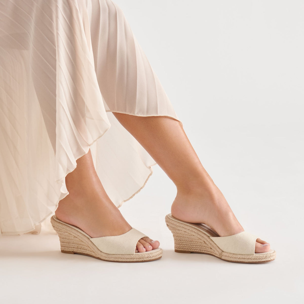 Dolce Vita SHOES Vaya Ecru Linen Wedges