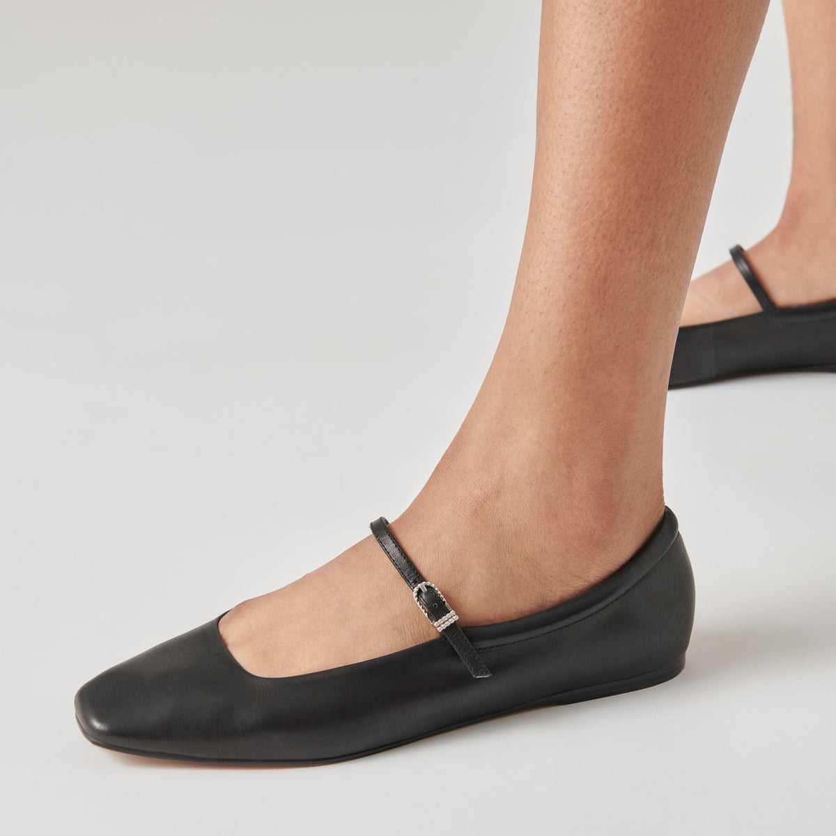 Dolce Vita SHOES Reyes Wide Ballet Flats Black Leather | Leather Ballet Flats
 – Dolce Vita