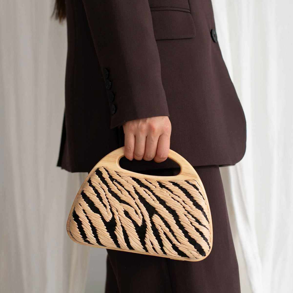 Dolce Vita HANDBAGS Maelie Black Natural Zebra Raffia Handbag